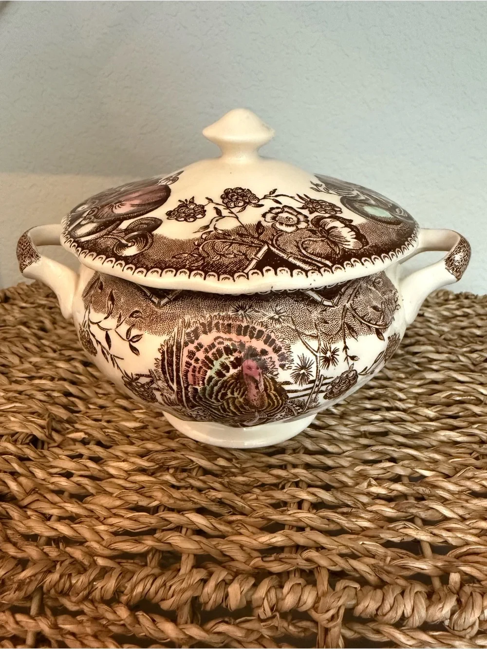 Vintage Johnson Brothers His Majesty Lidded Sugar Bowl Turkey Thanksgiving